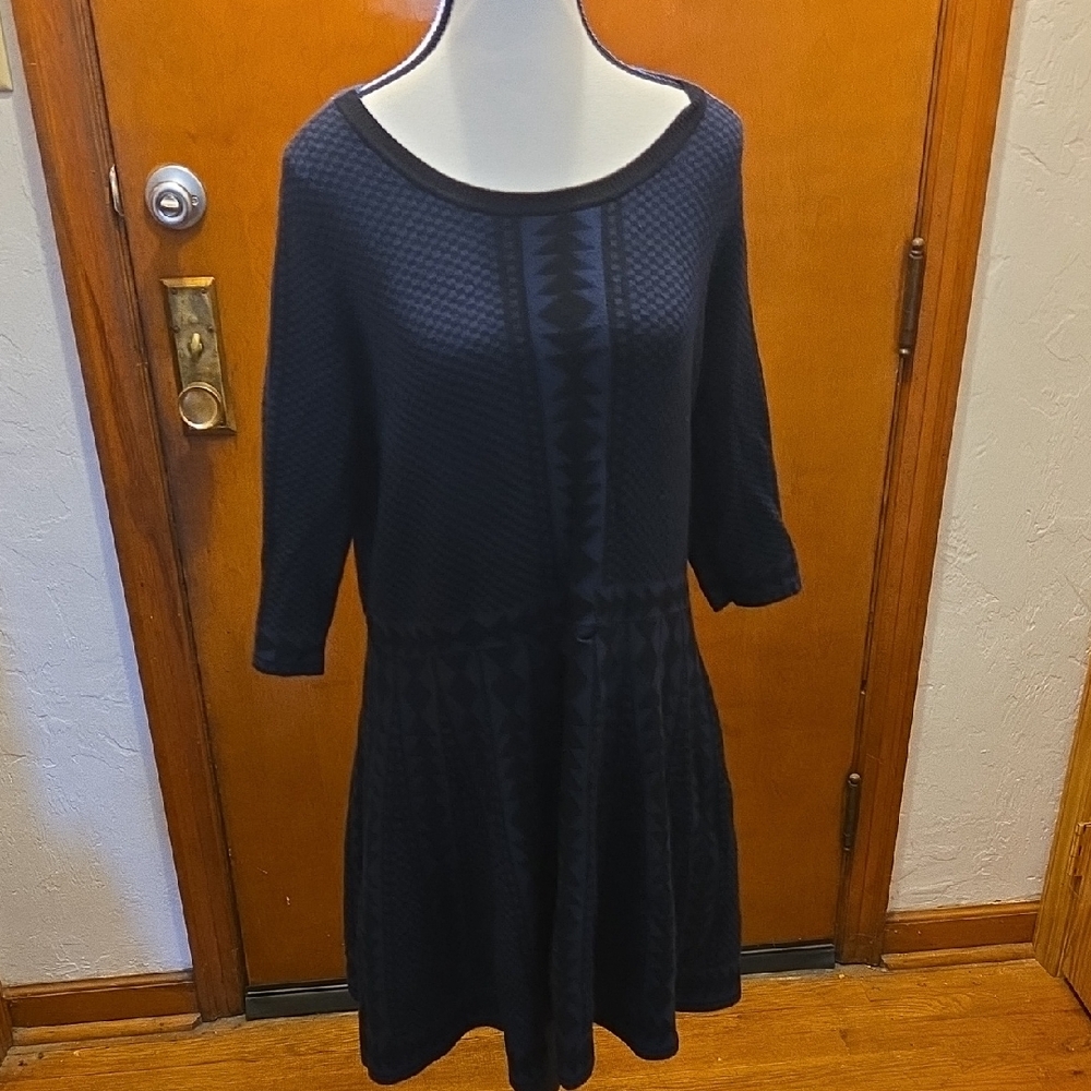 Nina Leonard Navy Geometric Long Sleeve Dress